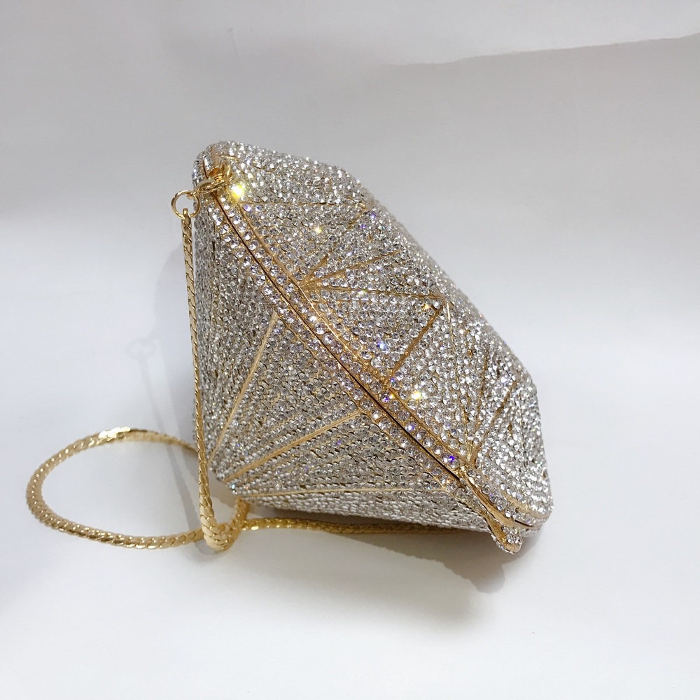 Bolsa de noite em formato de d - Women Bags On Sale avaliação e preço